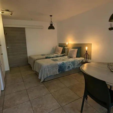 Studihotel Le Cosy Апартаменты 3*