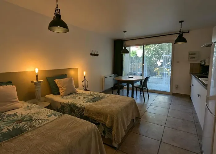 Studihotel Le Cosy Lejlighed Saint-Maurice-de-Gourdans
